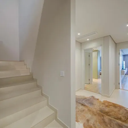 Picturesque 2br Duplex Private Pool & Views *