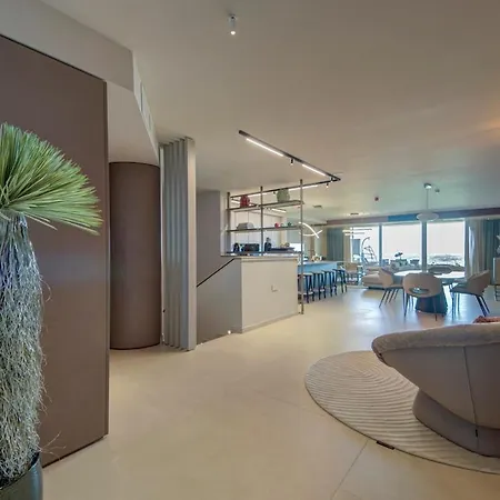 Picturesque 2br Duplex Private Pool & Views *